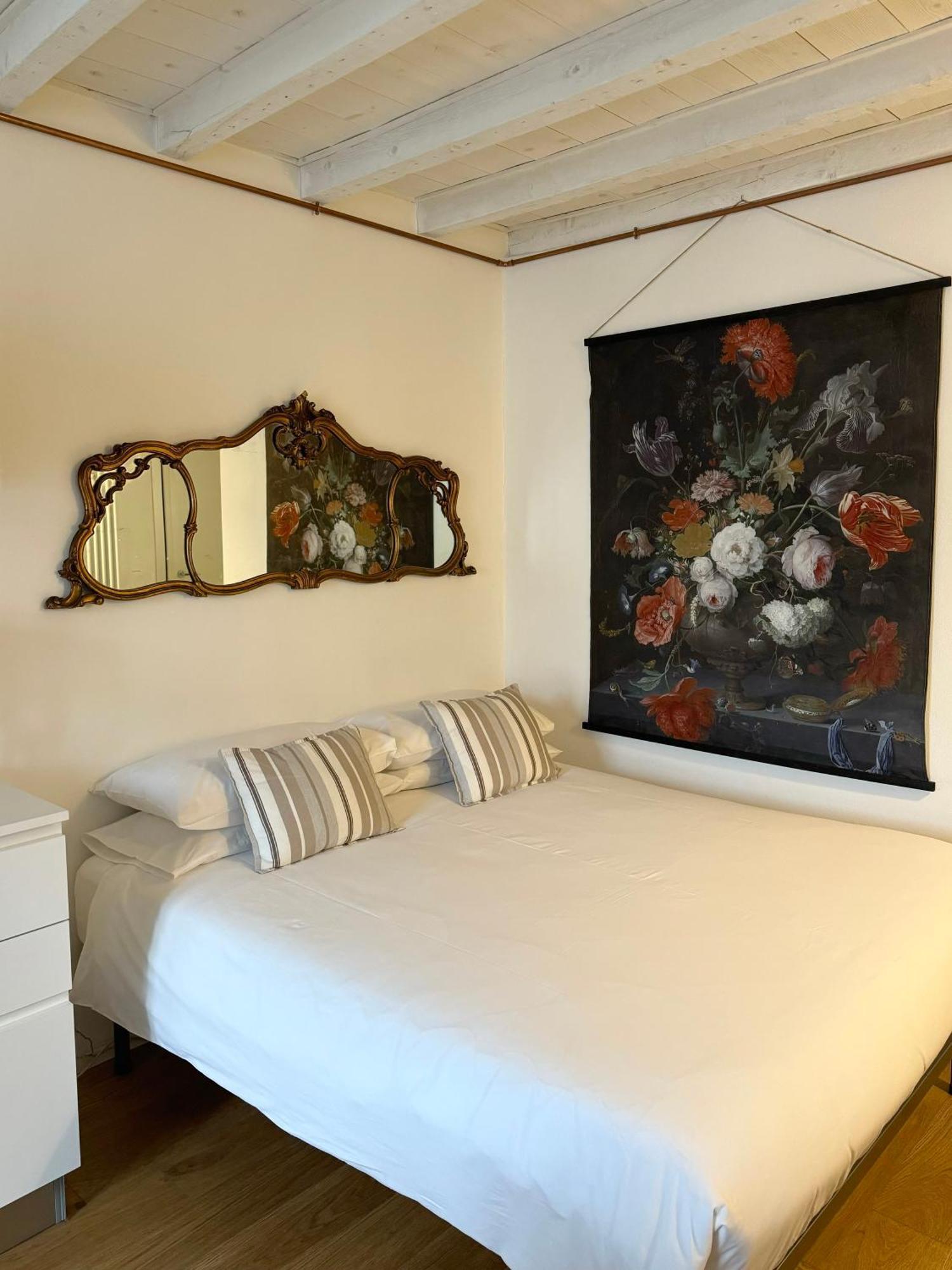 Appartement La Casina Di Alessia à Bergame Extérieur photo
